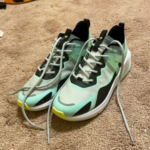 Fabletics Cheviot Performance Sneaker-Mint Multi